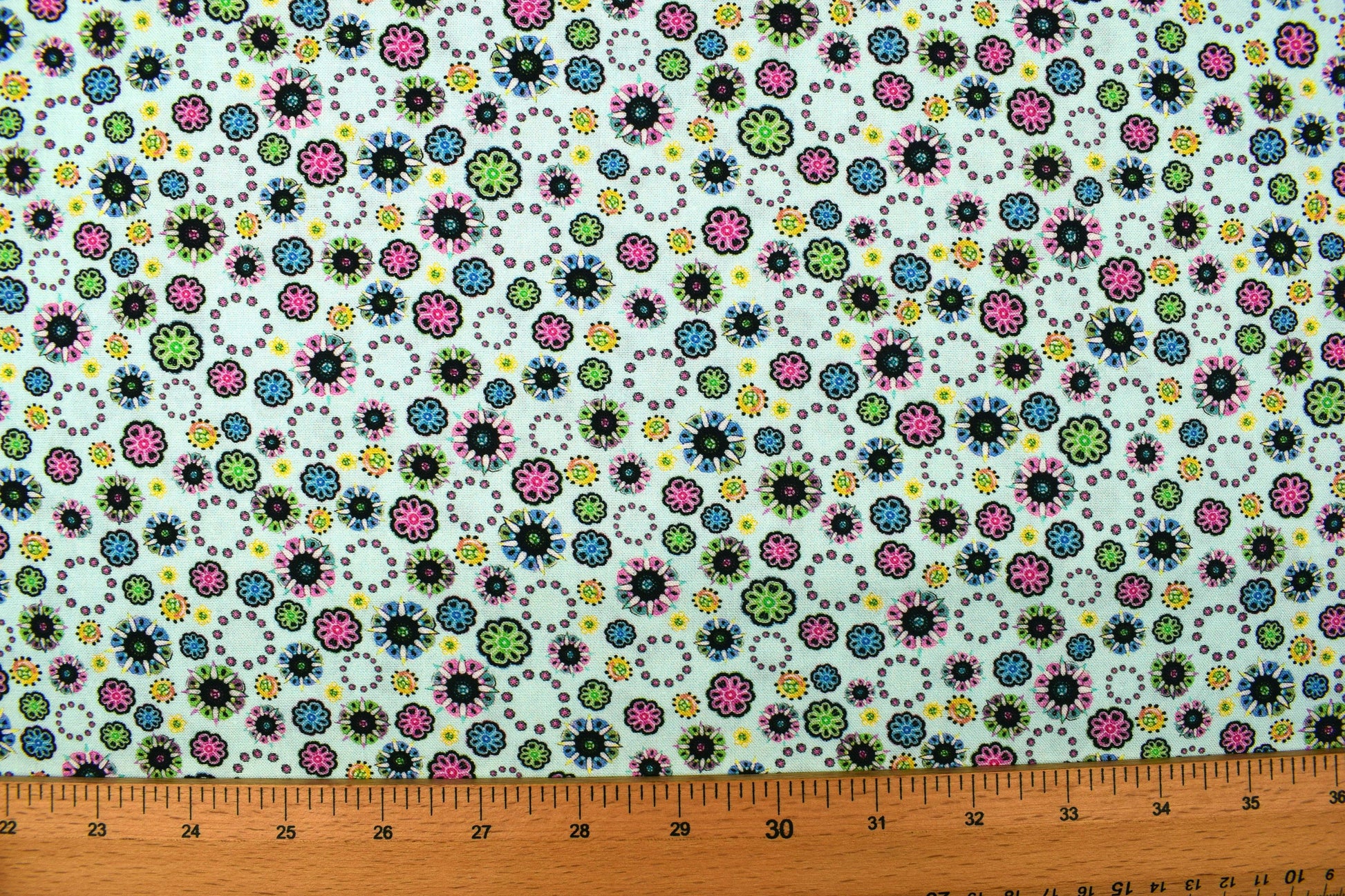 Floral medallion fabric, Quilting fabric, cotton fabric, quilting treasures, Fancy Flamingo, Price by the Half Metre The Quilt Sanctuary