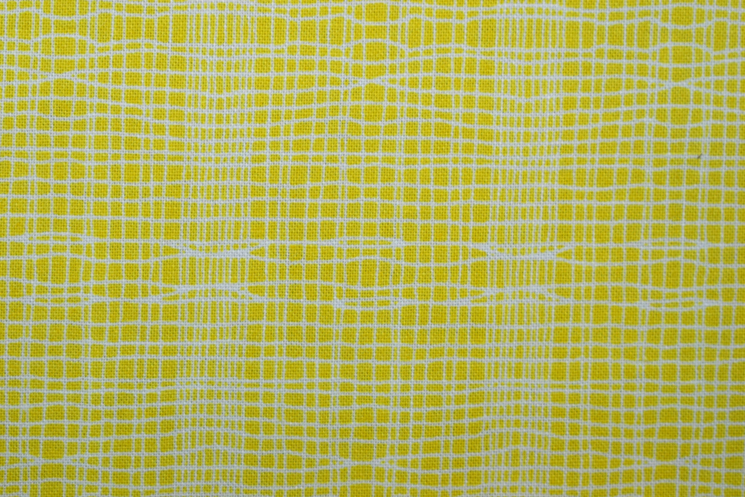 yellow checked fabric, yellow blender, Quilting fabric, Makower fabric - Price by the Half Metre The Quilt Sanctuary