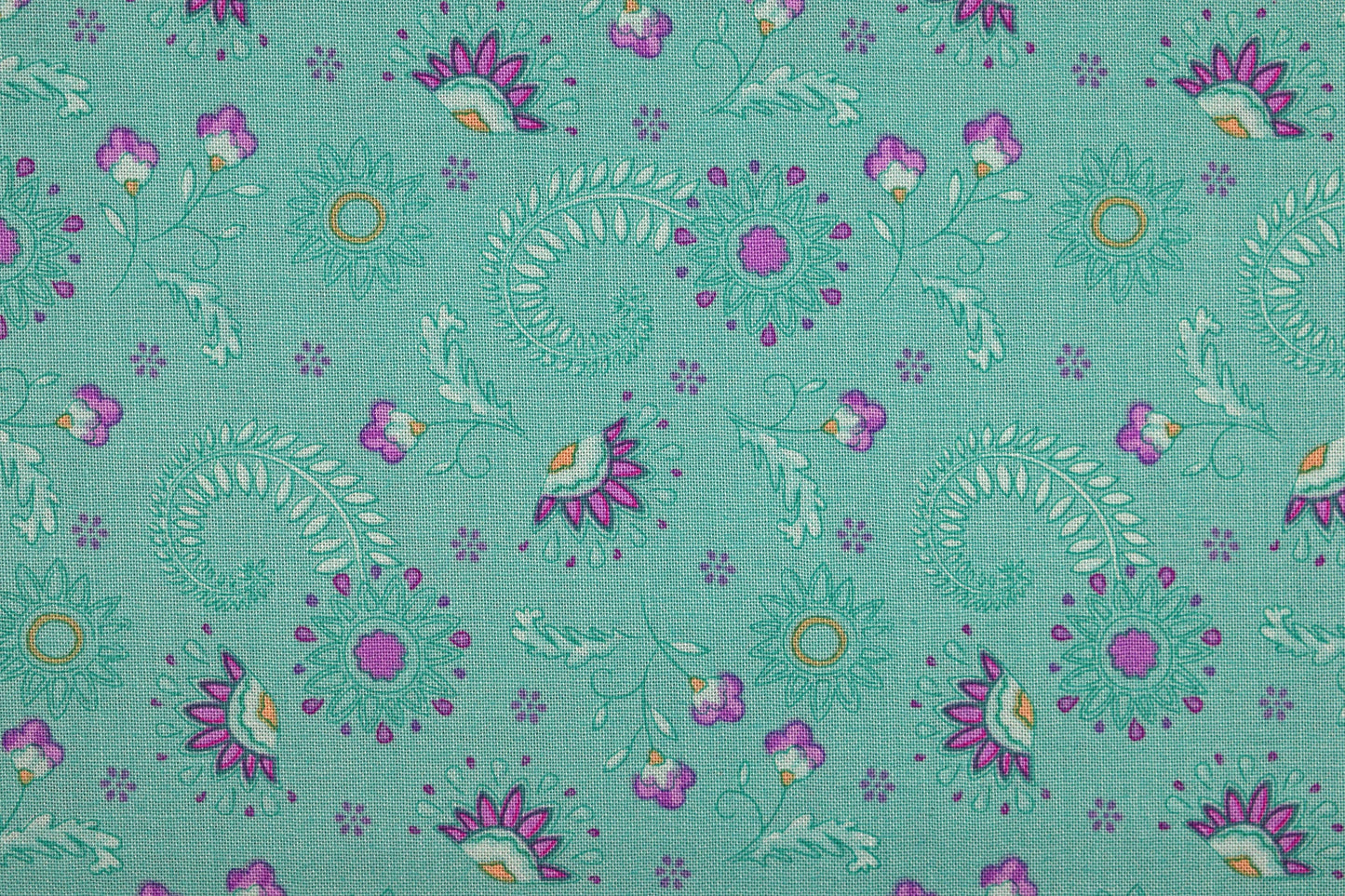 flowers on mint Fabric, cotton quilting fabric, Elegant Peacock - Price by the Half Metre The Quilt Sanctuary