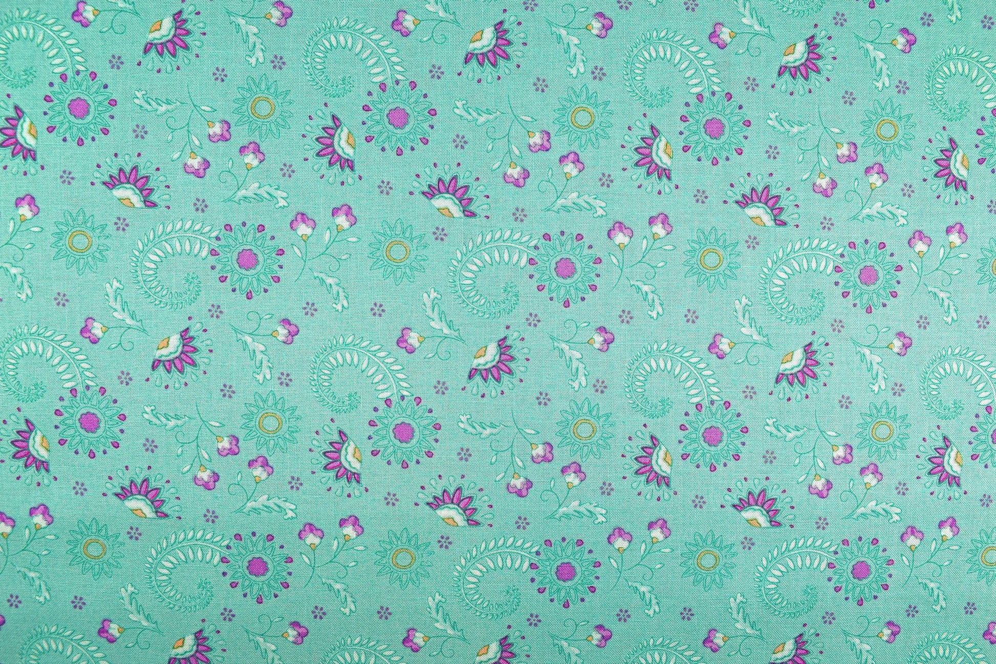flowers on mint Fabric, cotton quilting fabric, Elegant Peacock - Price by the Half Metre The Quilt Sanctuary