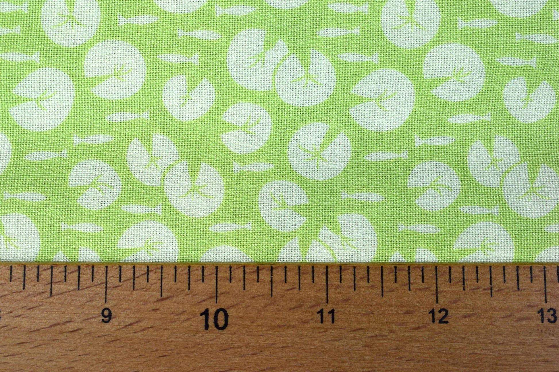 Green Lily pad fabric, quilting fabric, Lily pad by Debbie Shore fabric Price by the Half Metre The Quilt Sanctuary