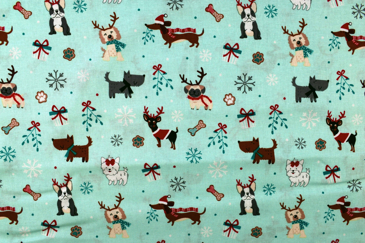 small dog christmas fabric - Price by the Half Metre The Quilt Sanctuary