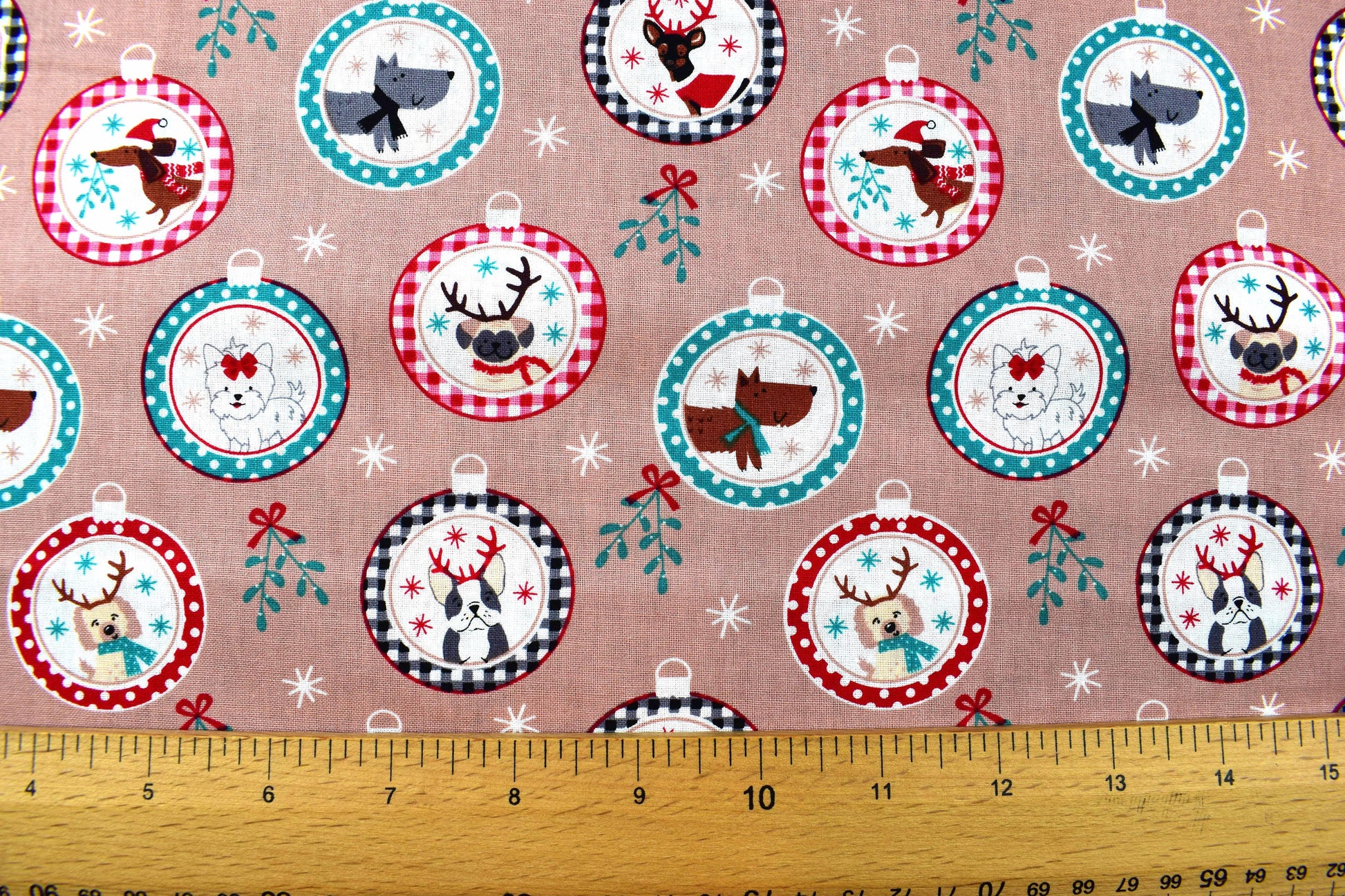 Dog christmas Bauble fabric - Price by the Half Metre The Quilt Sanctuary