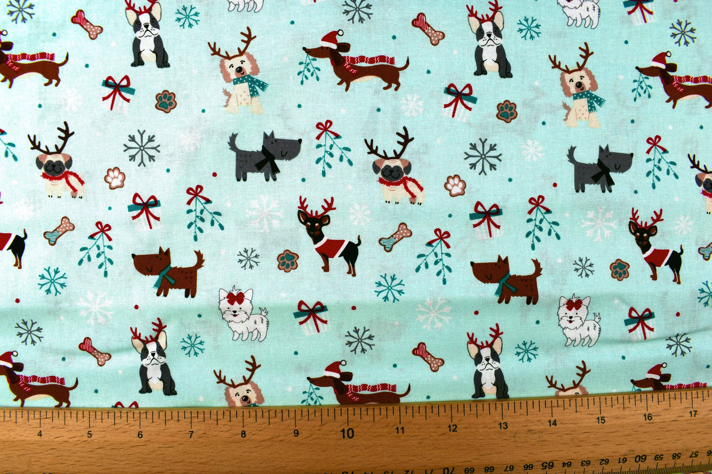 small dog christmas fabric - Price by the Half Metre The Quilt Sanctuary