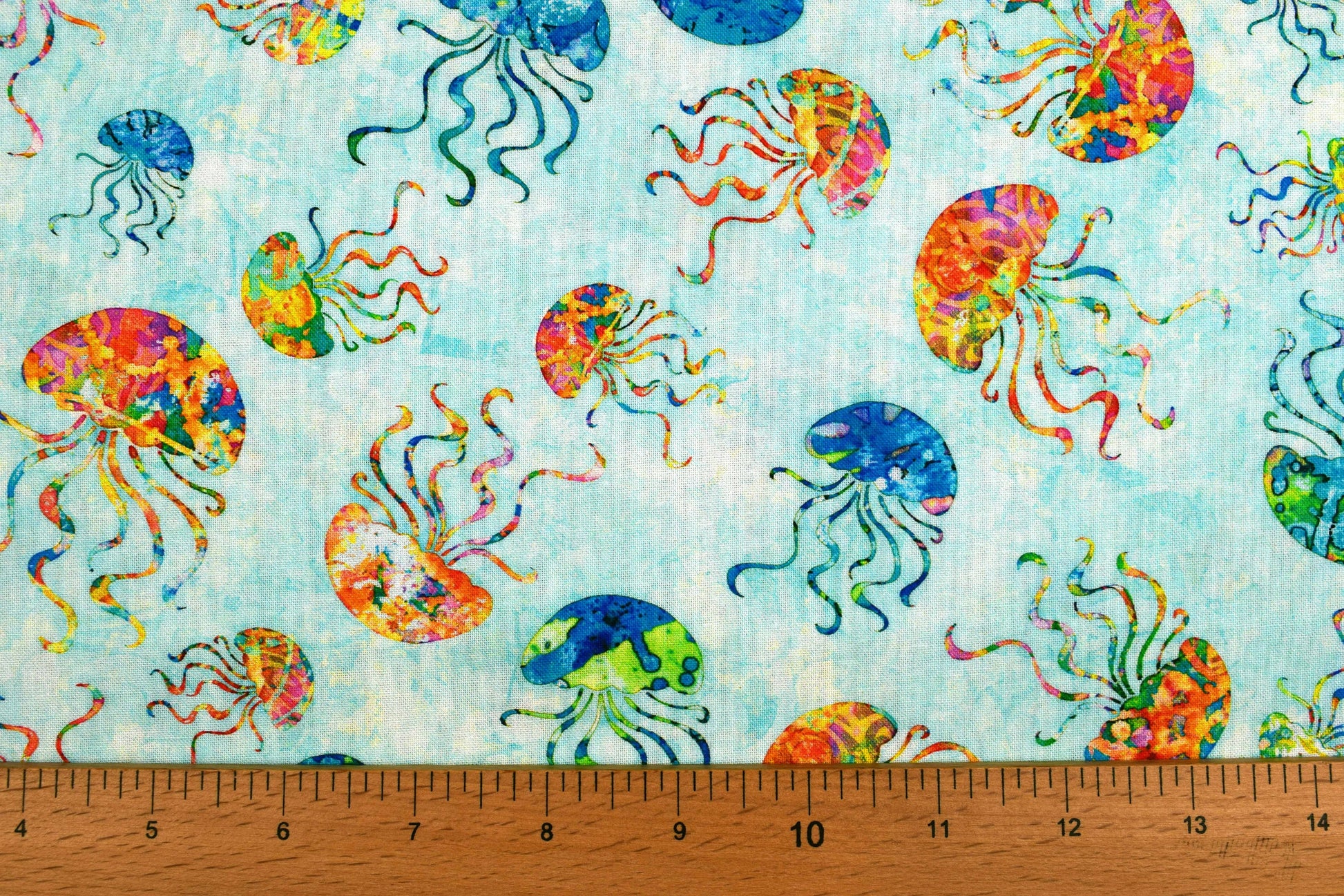 Jellyfish Fabric, Quilting fabric, cotton fabric, quilting treasures, Ocean Paradise - Price by the Half Metre The Quilt Sanctuary