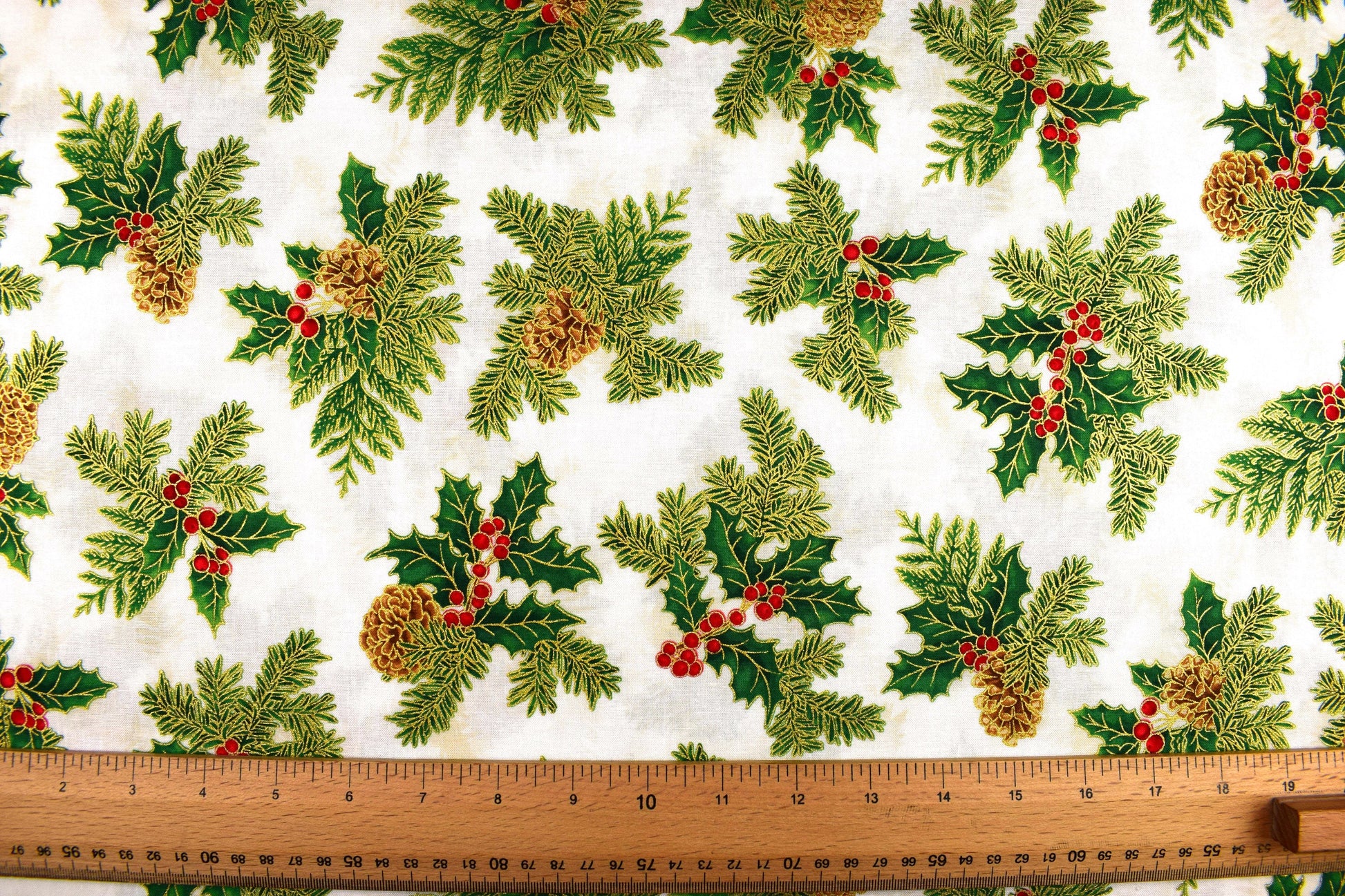 Cream Holly Christmas fabric - Holiday Flourish by Robert Kaufman - Price by the Half Metre The Quilt Sanctuary
