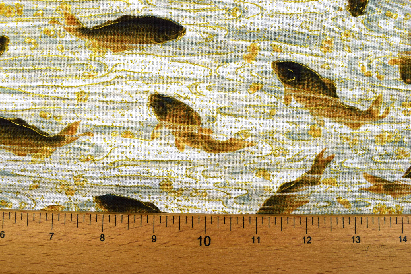 metallic Koi fabric, koi pond, Japanese fabric, Quilting fabric, cotton fabric - Price by the Half Metre The Quilt Sanctuary