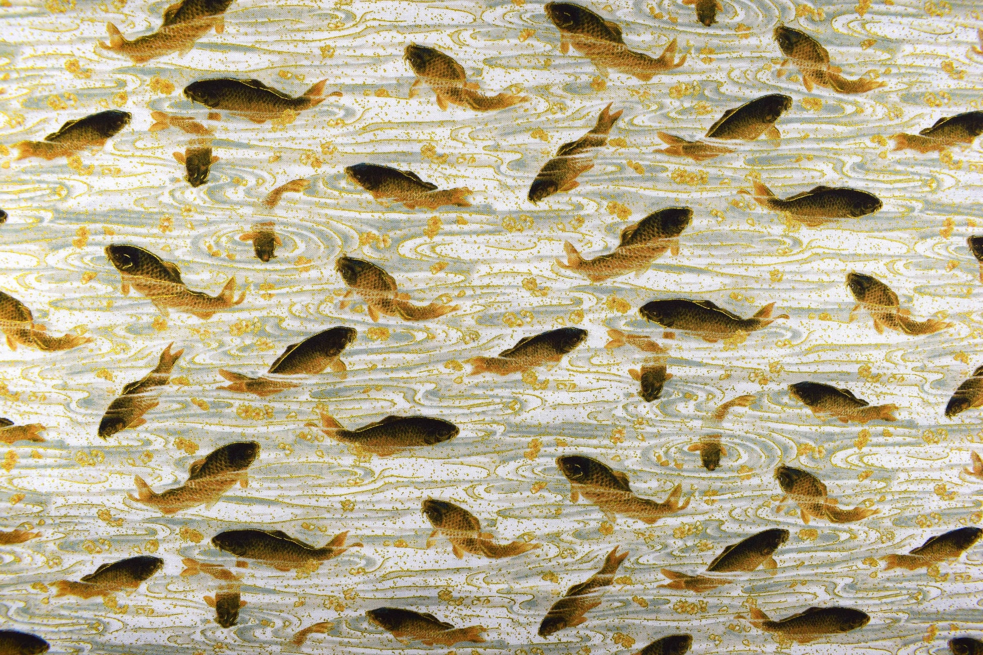 metallic Koi fabric, koi pond, Japanese fabric, Quilting fabric, cotton fabric - Price by the Half Metre The Quilt Sanctuary