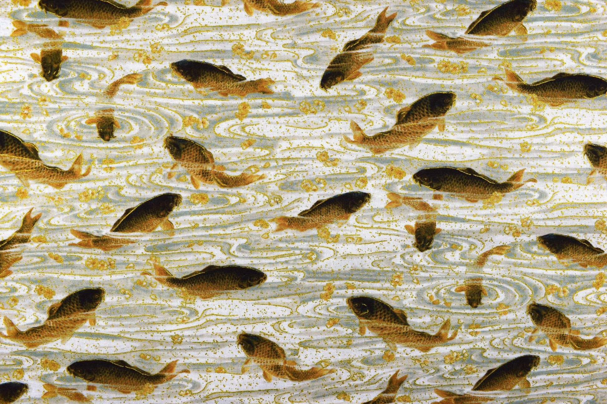 metallic Koi fabric, koi pond, Japanese fabric, Quilting fabric, cotton fabric - Price by the Half Metre The Quilt Sanctuary
