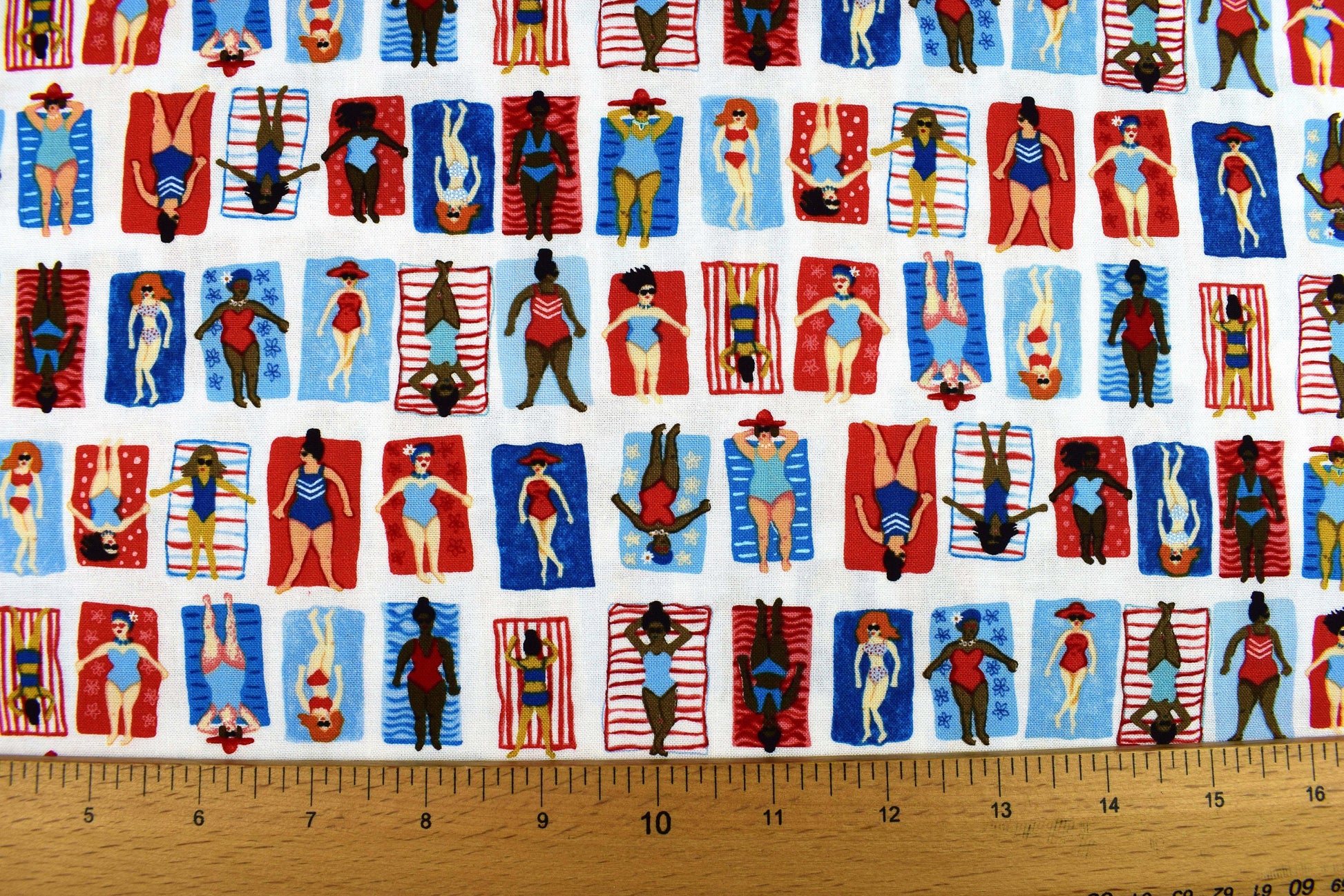 Sunbathing fabric , Quilting fabric, cotton fabric, bathing beauties - Price by the Half Metre The Quilt Sanctuary