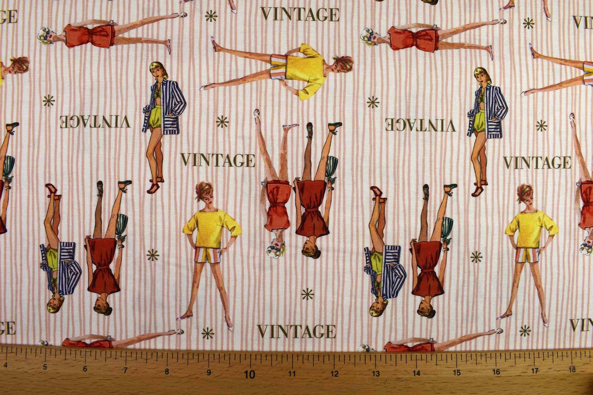 coastal stripes Fabric, Simplicity vintage fabrics, At the beach 1950's fashion, quilting fabric - Price by the Half Metre The Quilt Sanctuary