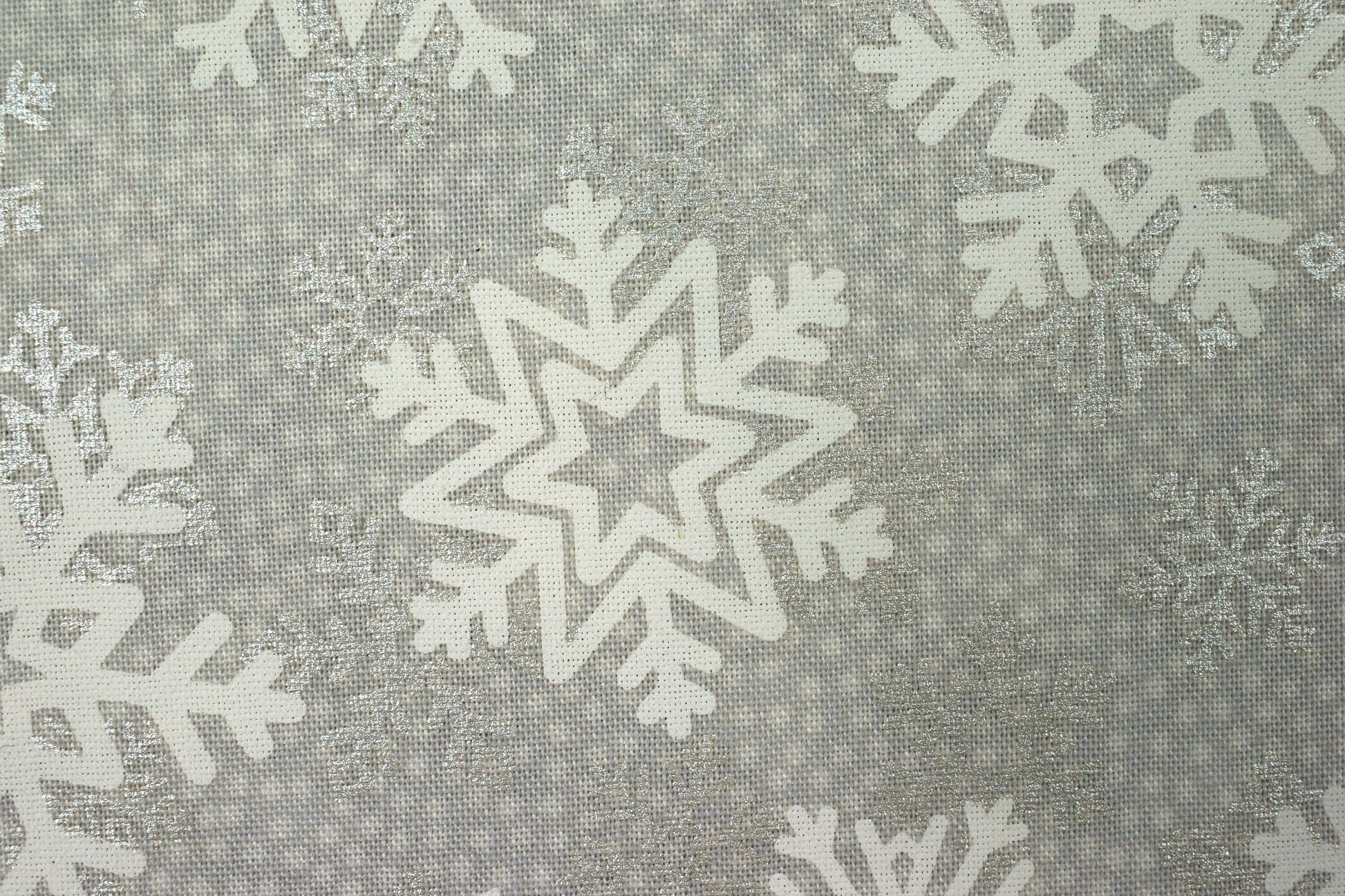 Silver Snowflake fabric, Quilting fabric, Winterlude - Price by the Half Metre The Quilt Sanctuary