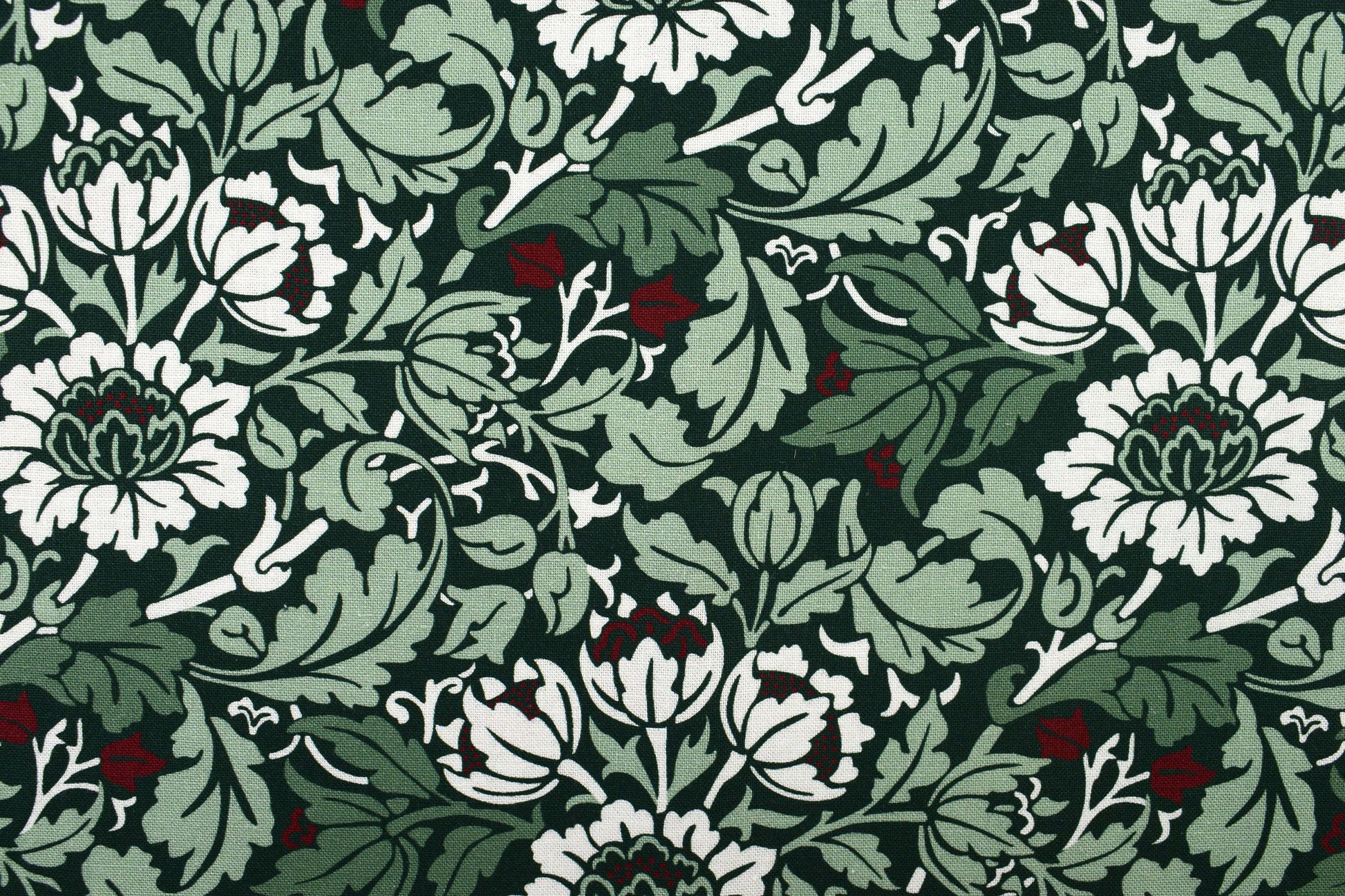 William Morris flowering scroll fabric, Quilting fabric, cotton fabric, yuletide bloom - Price by the Half Metre The Quilt Sanctuary