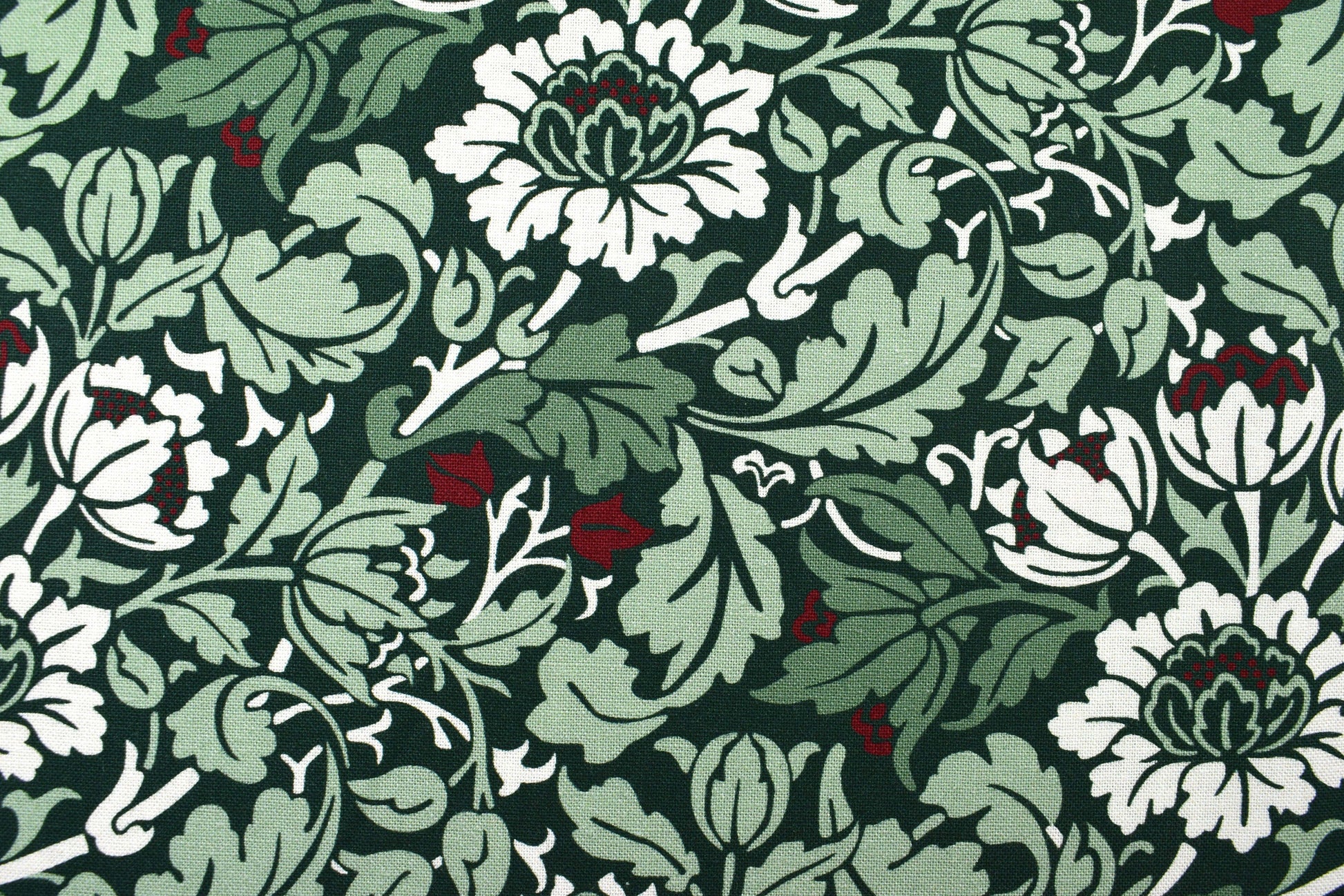 William Morris flowering scroll fabric, Quilting fabric, cotton fabric, yuletide bloom - Price by the Half Metre The Quilt Sanctuary